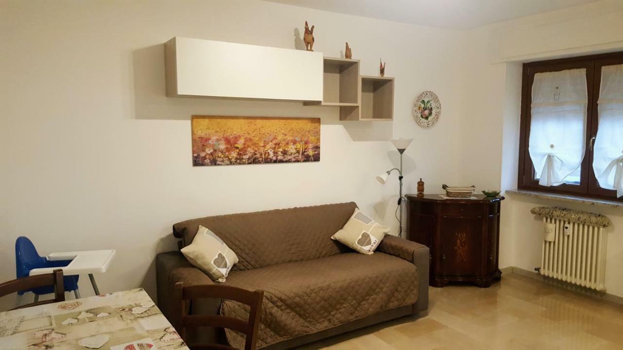Casa Della Nonna: Cozy Stay with Free Parking and Self Check-In Aosta Exterior photo